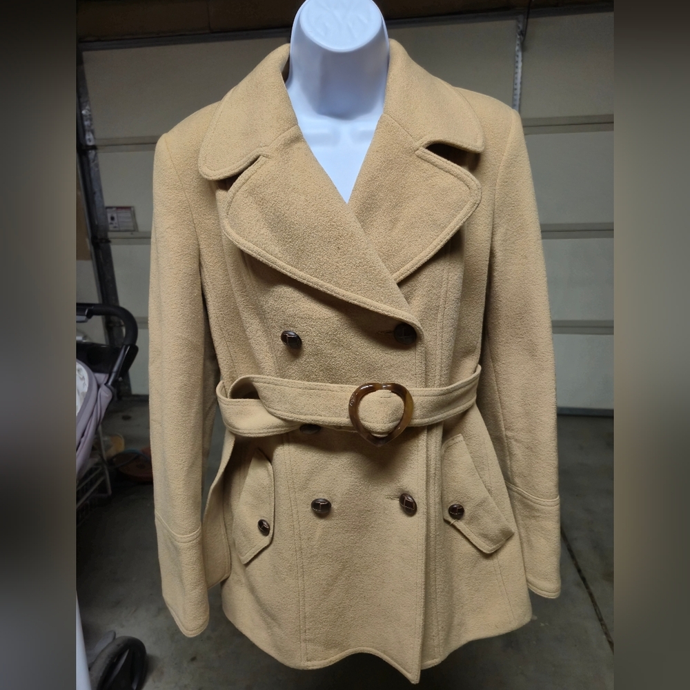 Jennifer‎ Lopez Beige Double-Breasted Trench Coat